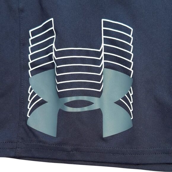 Under Armour Kids Black Shorts with Gray Accents Logo Sz  XL - Picture 4 of 12